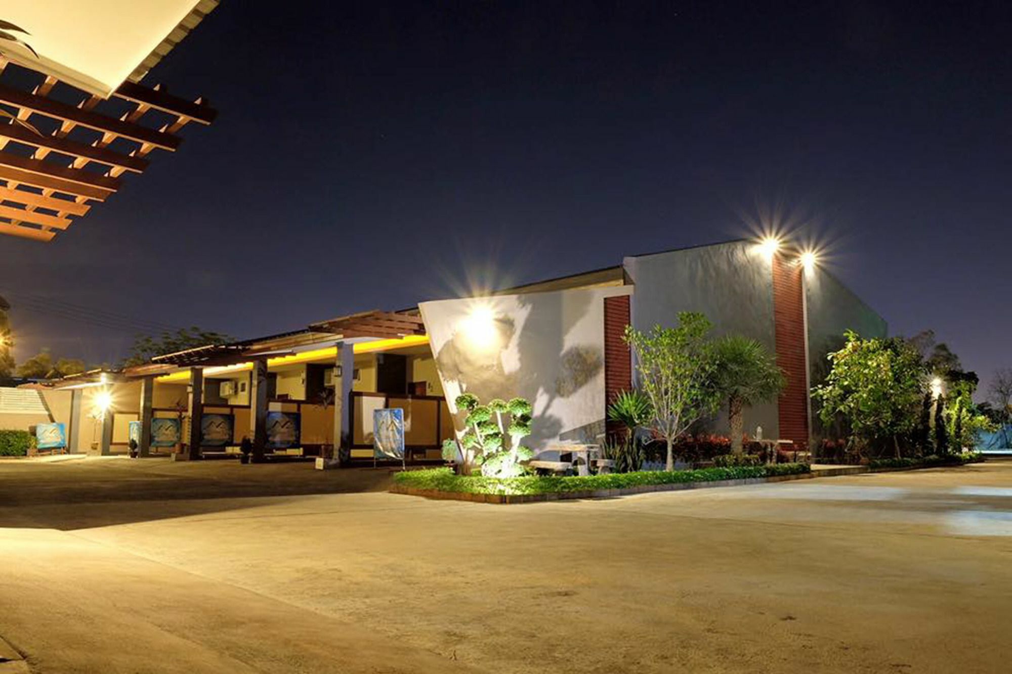 N2 Pattaya Resort Nong Prue Εξωτερικό φωτογραφία
